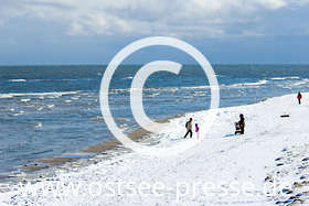 Winterlicher Strandspaziergang